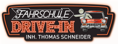 Das Neonröhren-Logo der Fahrschule Drive-In im Stile der US-amerikanischen 50er Jahre.
